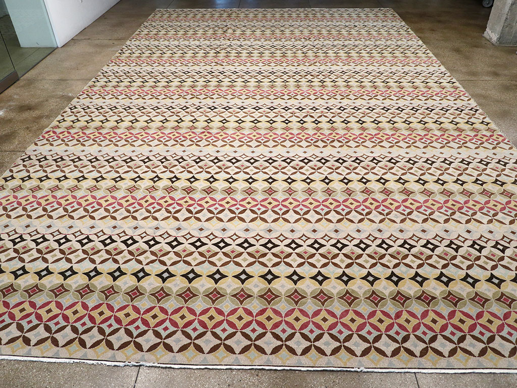 Contemporary Turkish Oversize Carpet, No.32952 - Gss