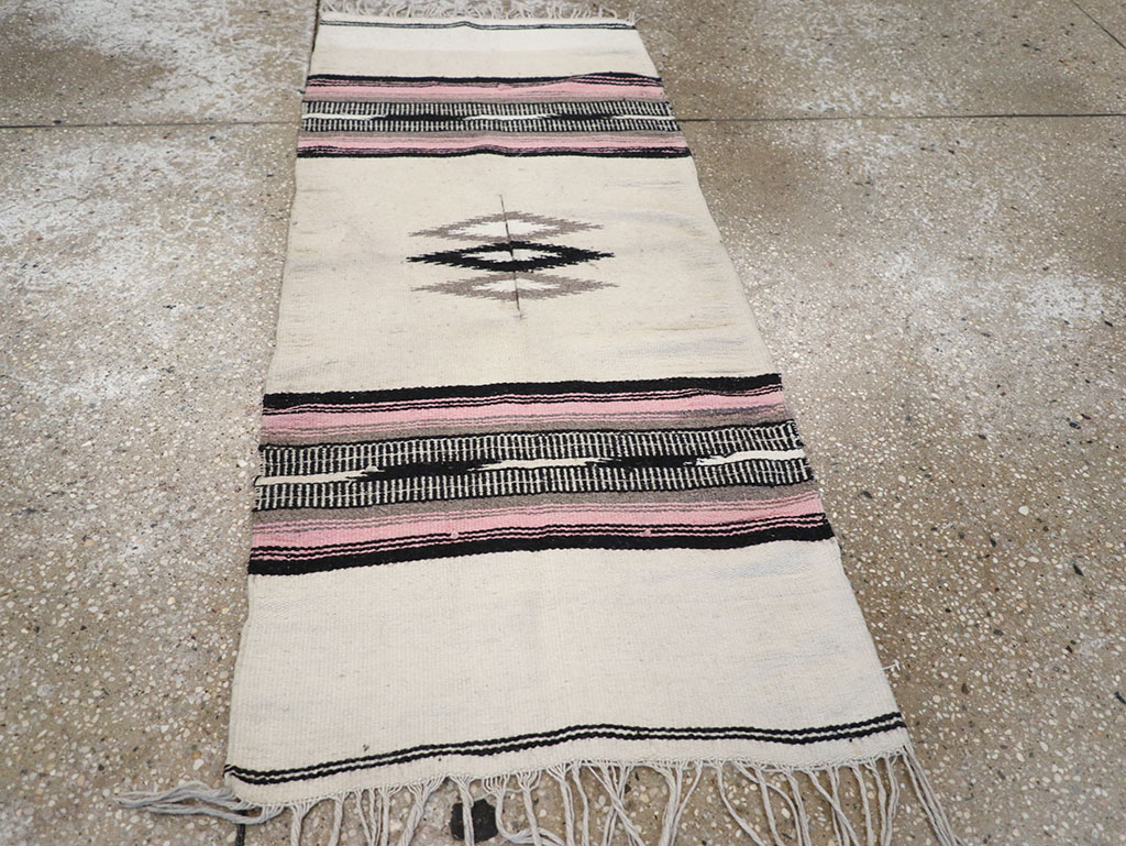 Vintage Mexican Poncho, No.32962 - Gss