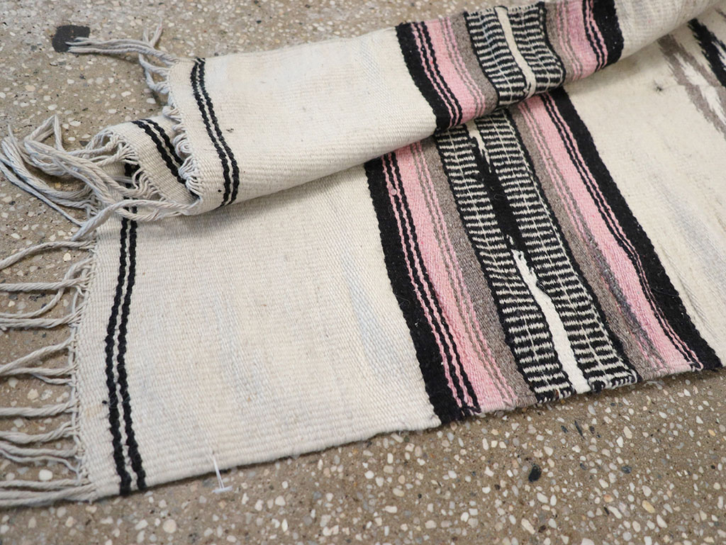 Vintage Mexican Poncho, No.32962 - Gss