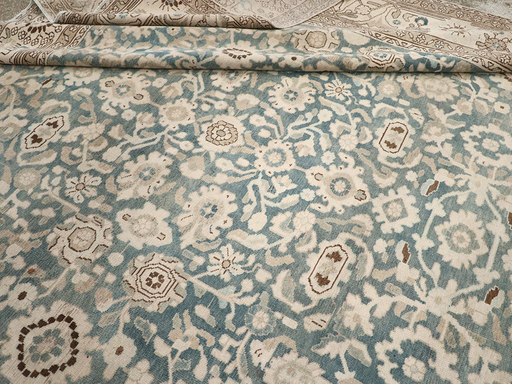 Antique Persian Mahal Room Size Rug, No.32965 - Gss