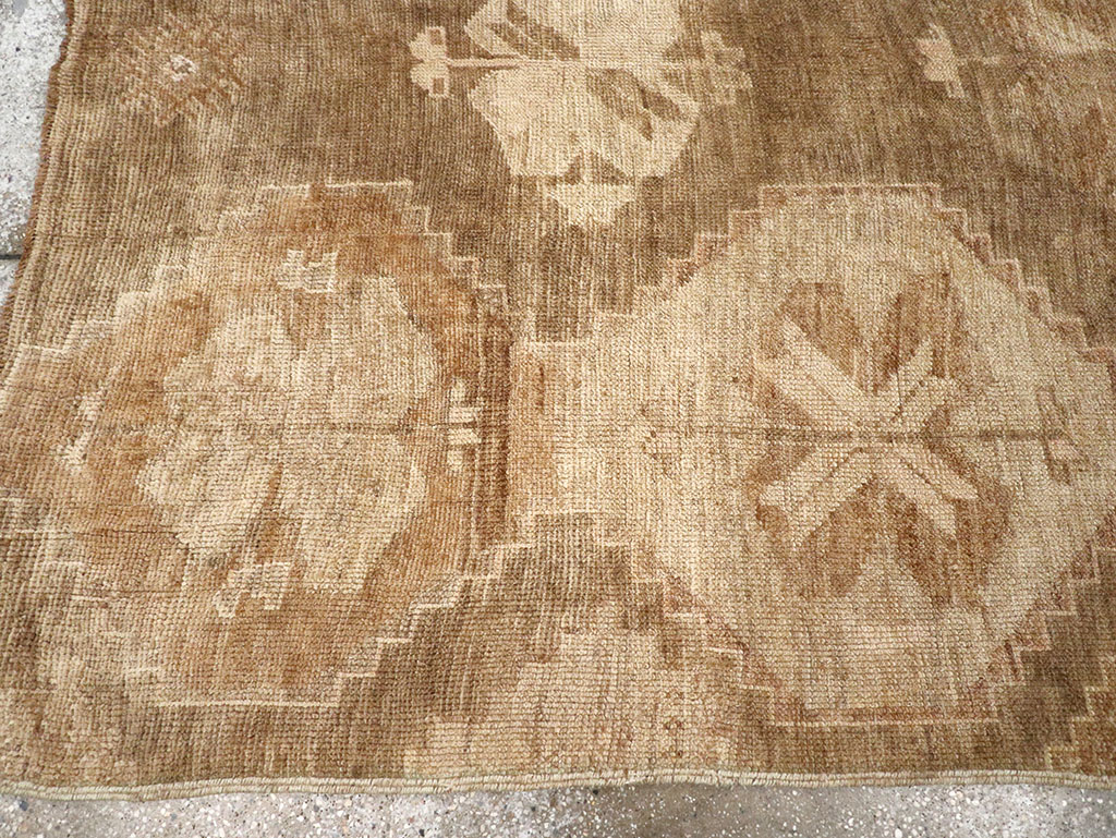 Vintage Turkish Anatolian Accent Rug, No.32973 - Gss