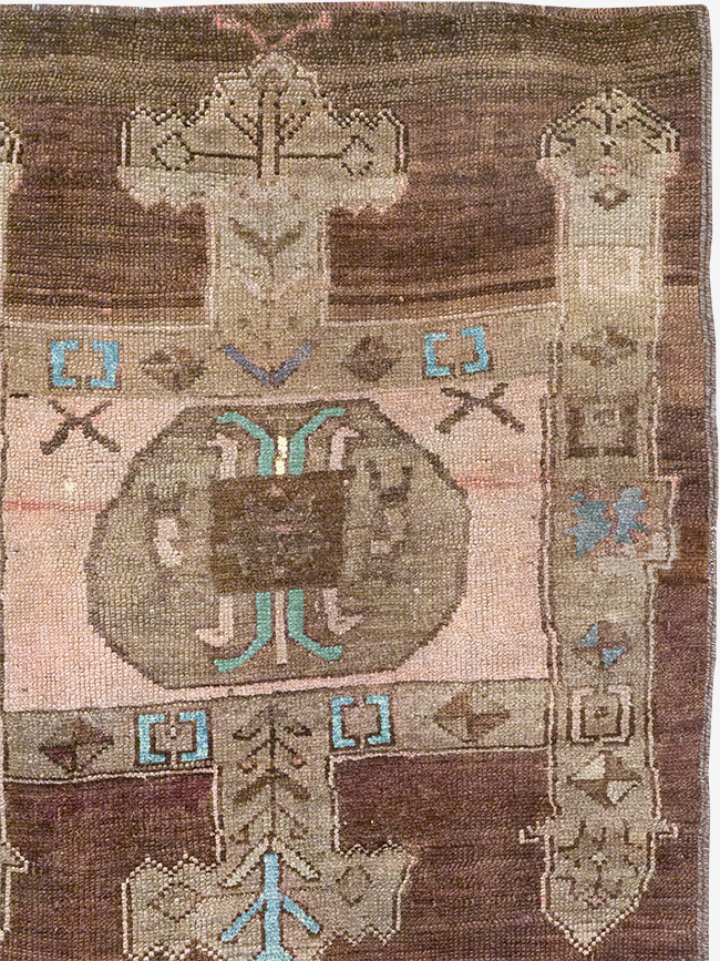 Vintage Turkish Anatolian Accent Carpet, No.32974 - Gss