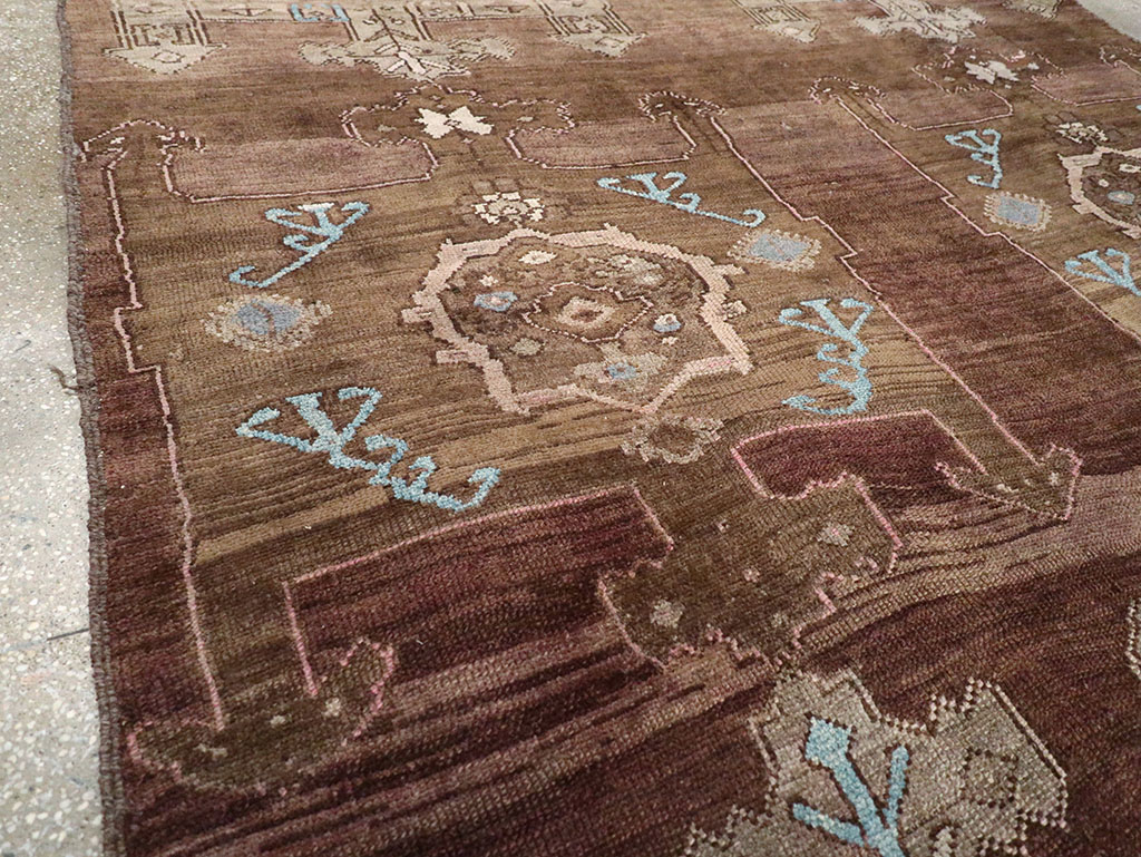 Vintage Turkish Anatolian Accent Carpet, No.32974 - Gss