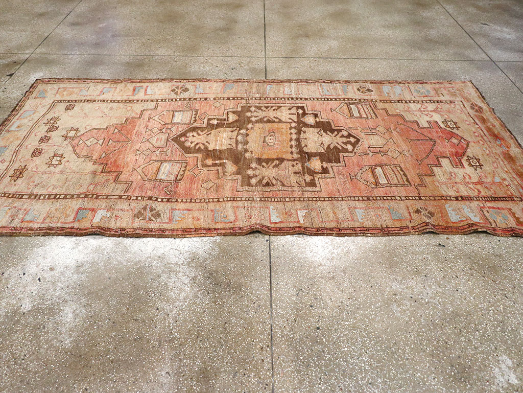 Vintage Turkish Anatolian Gallery Carpet, No.32976 - Gss