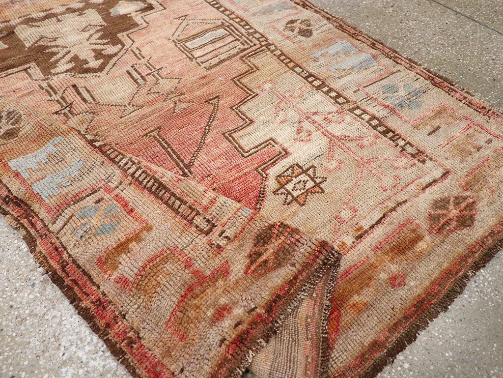 Vintage Turkish Anatolian Gallery Carpet, No.32976 - Gss