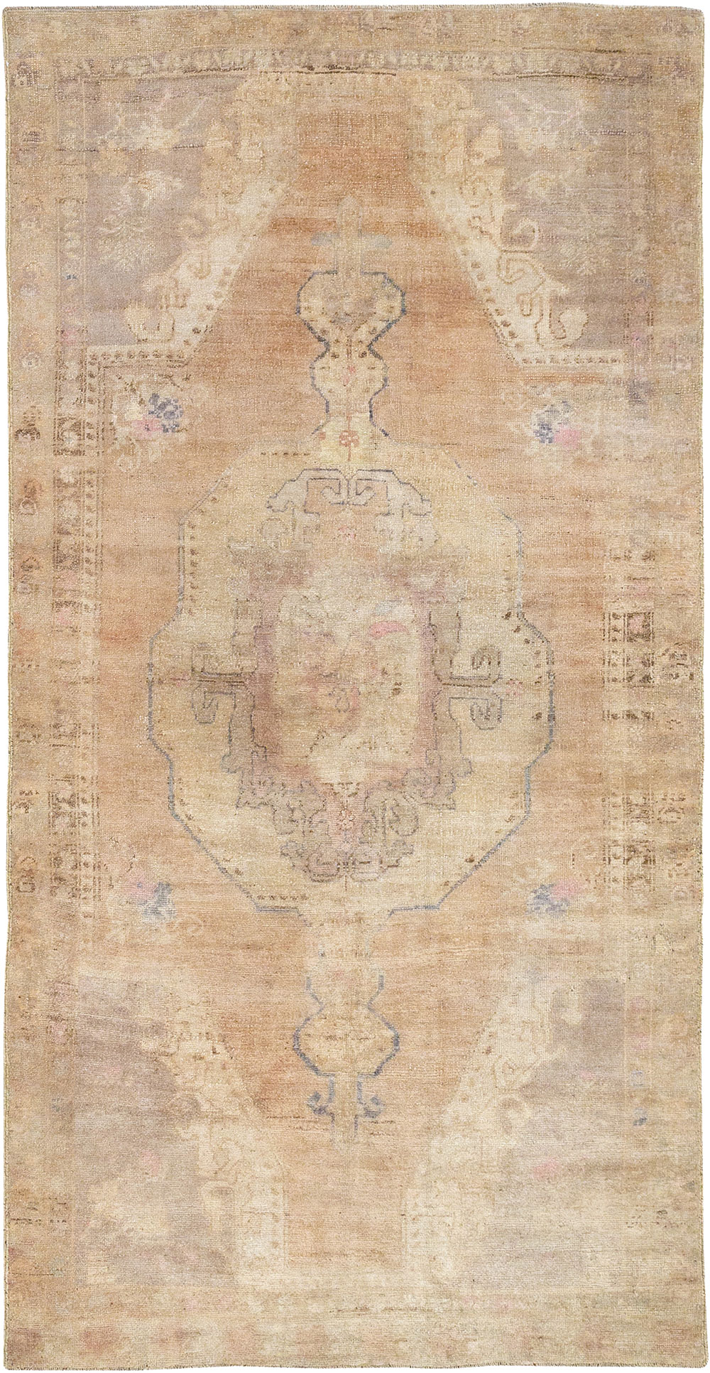 Vintage Turkish Anatolian Accent Rug, No.32977 - Gss