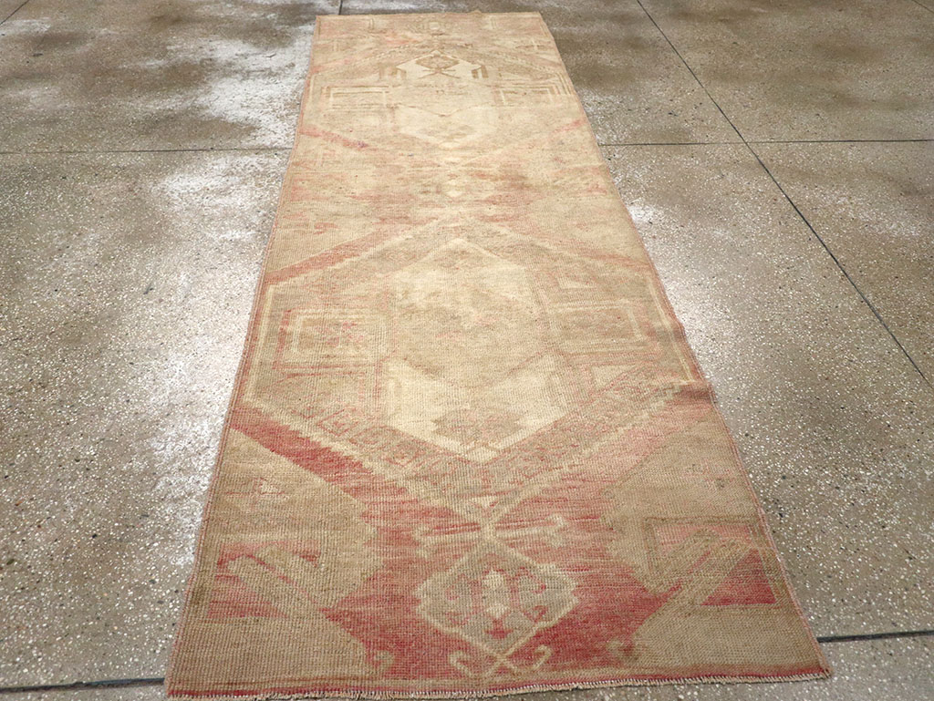 Vintage Turkish Anatolian Runner, No.32978 - Gss