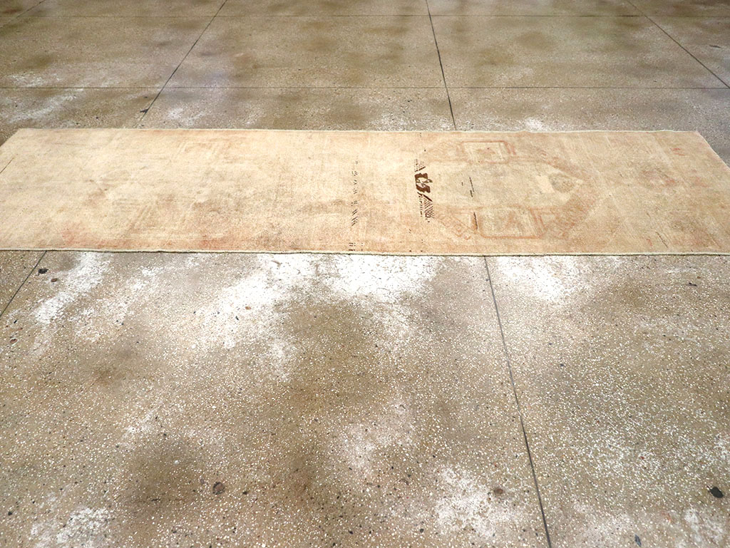 Vintage Turkish Anatolian Runner, No.32979 - Gss