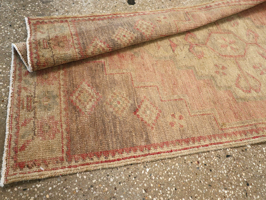 Vintage Turkish Anatolian Runner, No.32984 - Gss