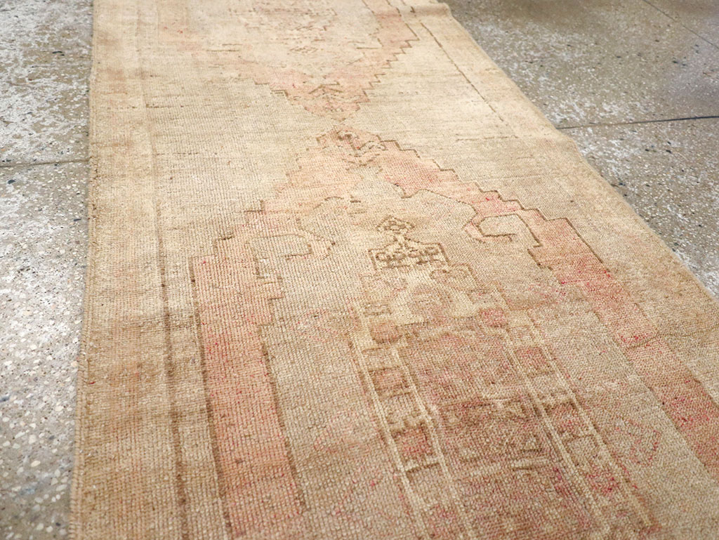 Vintage Turkish Anatolian Runner, No.32985 - Gss