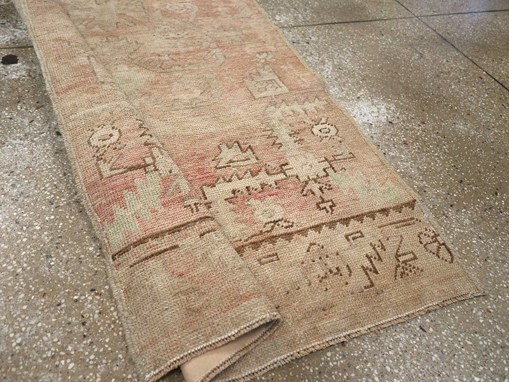 Vintage Turkish Anatolian Runner, No.32989 - Gss