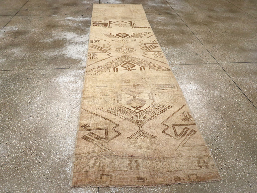 Vintage Turkish Anatolian Runner, No.32990 - Gss