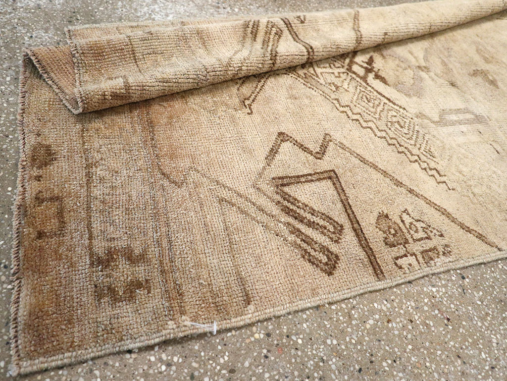 Vintage Turkish Anatolian Runner, No.32990 - Gss