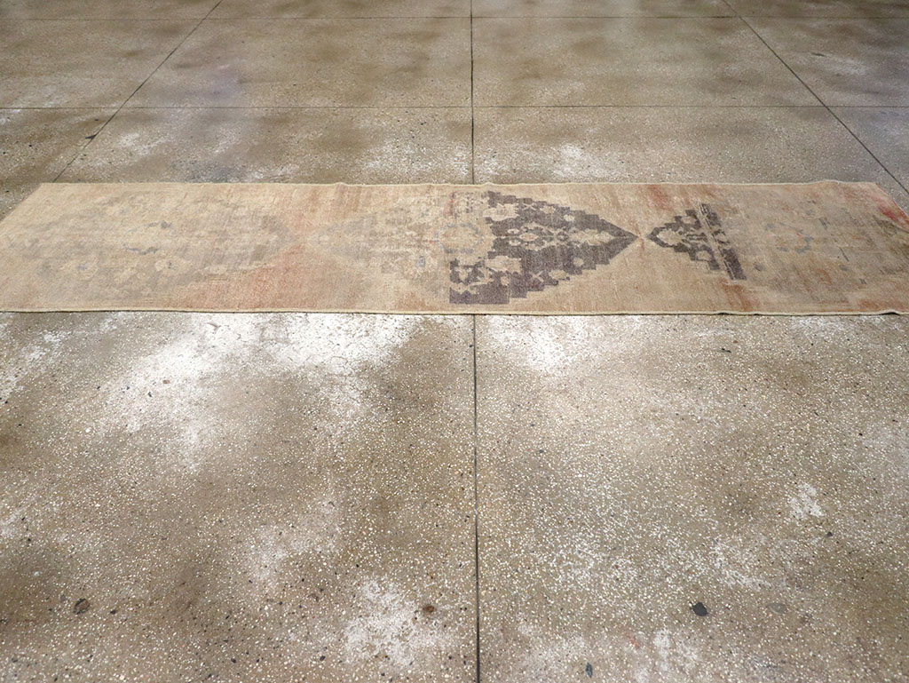 Vintage Turkish Anatolian Runner, No.32991 - Gss