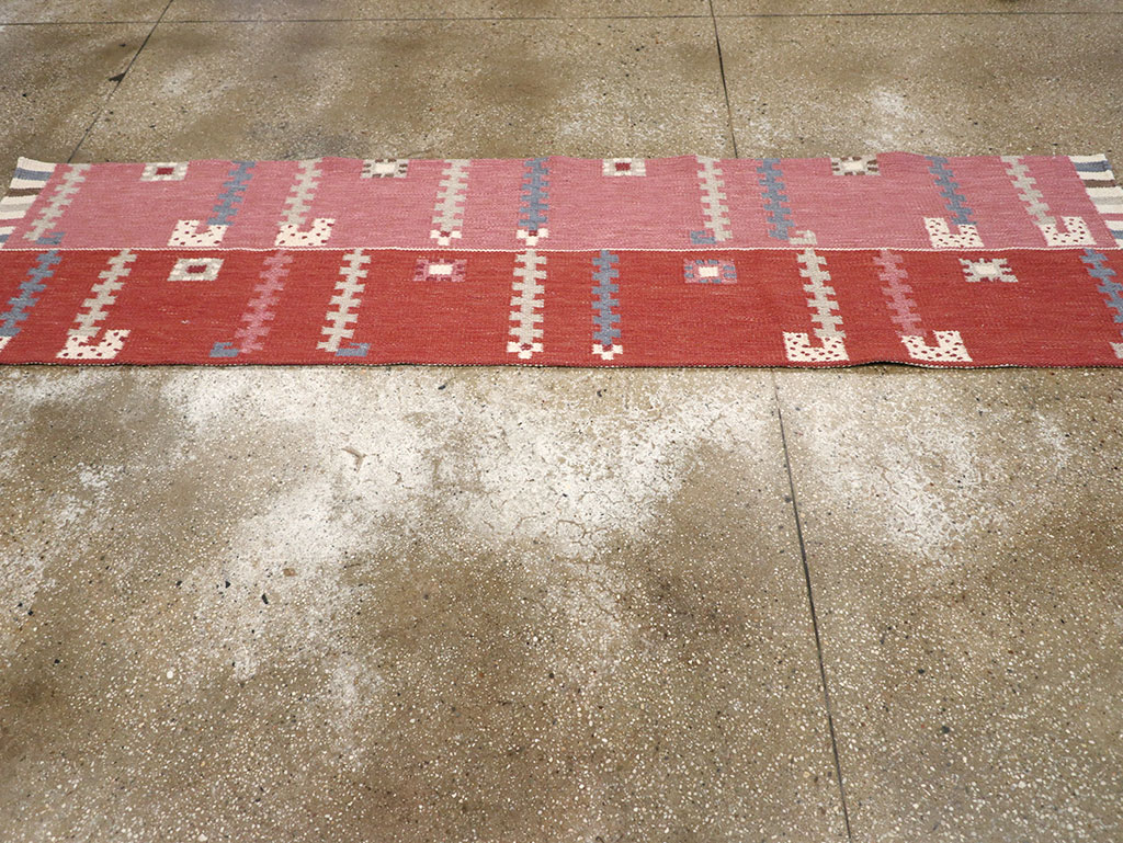 Modern Turkish Flatweave Kilim Runner, No.33000 - Gss