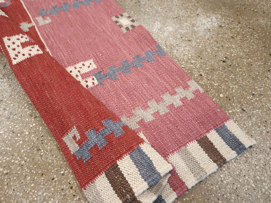 Modern Turkish Flatweave Kilim Runner, No.33000 - Gss