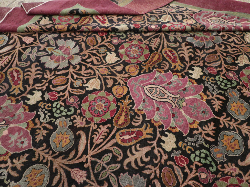 Antique Indian Agra Room Size Carpet, No.33019 - Gss