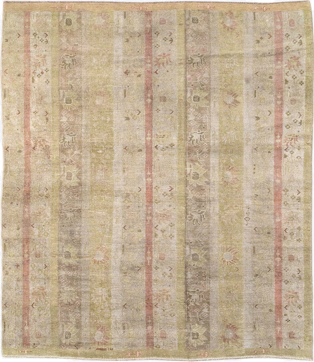 Antique Turkish Ghiordes Room Size Carpet, No.33020 - Gss