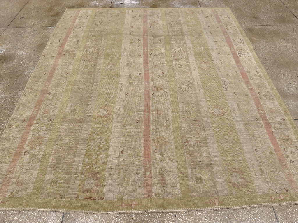 Antique Turkish Ghiordes Room Size Carpet, No.33020 - Gss