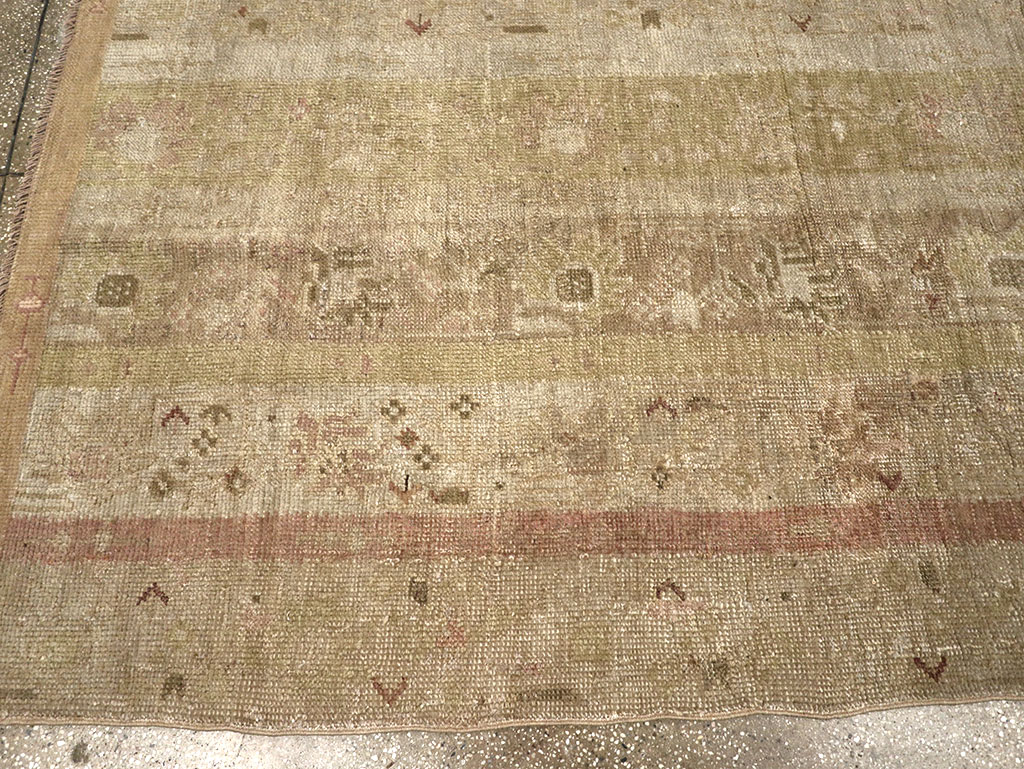 Antique Turkish Ghiordes Room Size Carpet, No.33020 - Gss