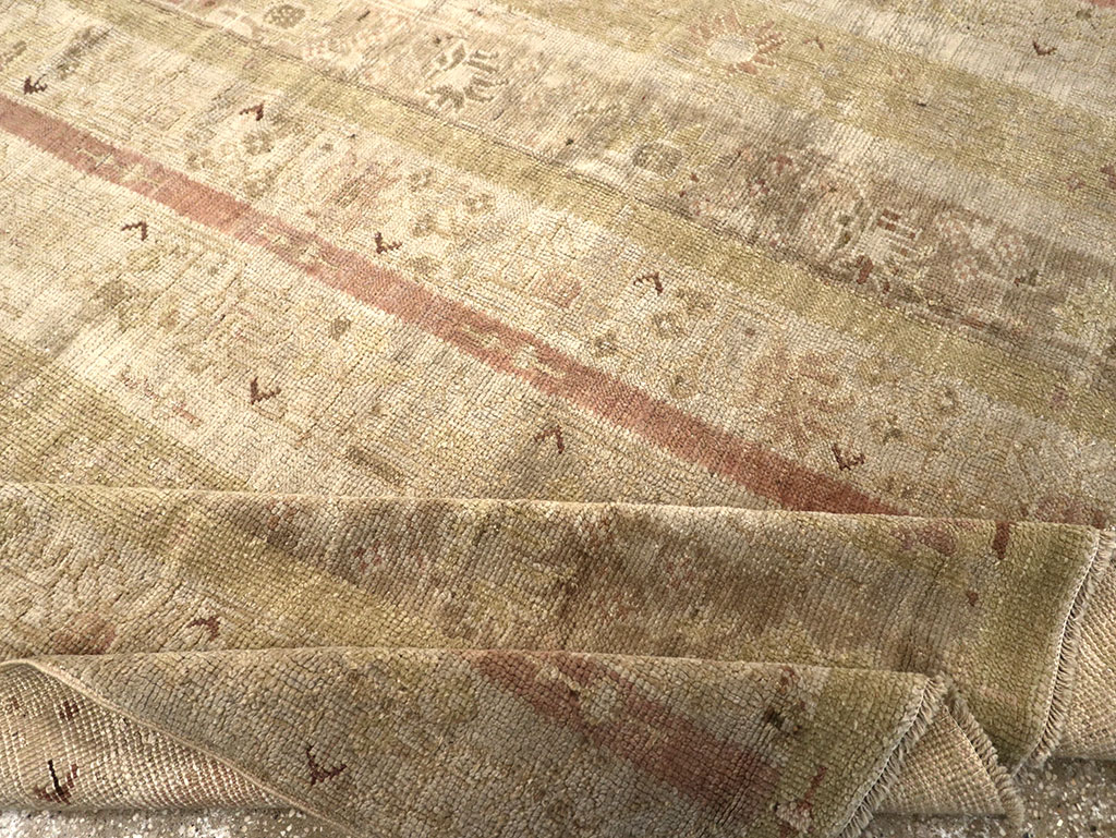 Antique Turkish Ghiordes Room Size Carpet, No.33020 - Gss