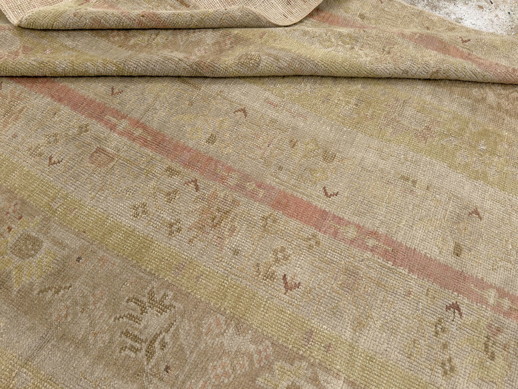 Antique Turkish Ghiordes Room Size Carpet, No.33020 - Gss