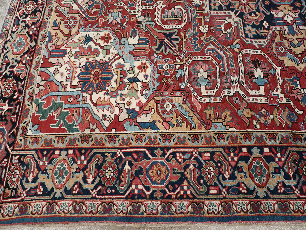 Vintage Persian Heriz Room Size Carpet, No.33042 - Gss