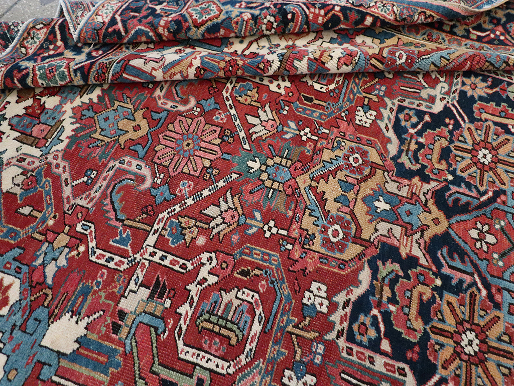 Vintage Persian Heriz Room Size Carpet, No.33042 - Gss