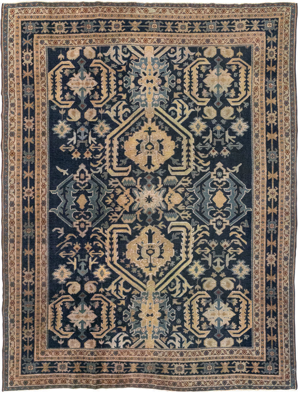 Vintage Indian Lahore Accent Rug, No.33046 - Gss