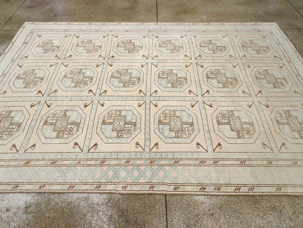 Vintage Turkish Anatolian Accent Rug, No.33049 - Gss