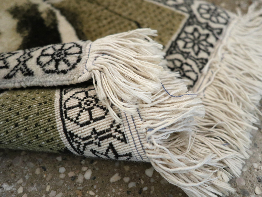 Vintage Persian Tabriz Pictorial Rug, No.33066 - Gss