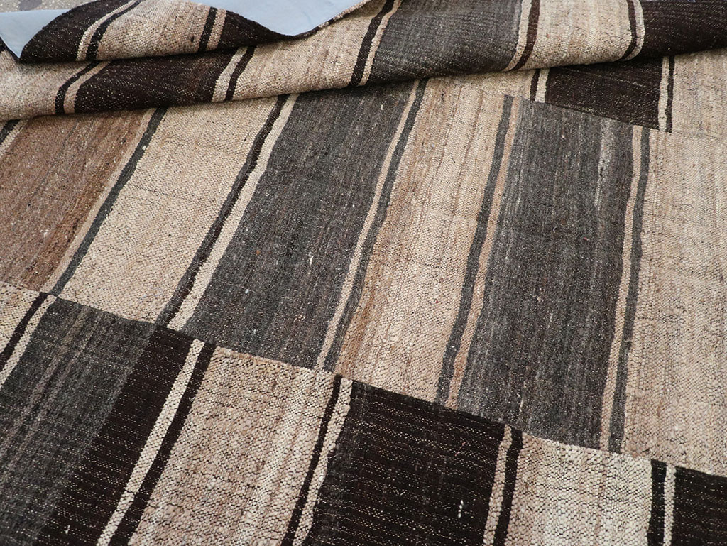 Vintage Turkish Flatweave Kilim Accent Rug, No.33091 - Gss