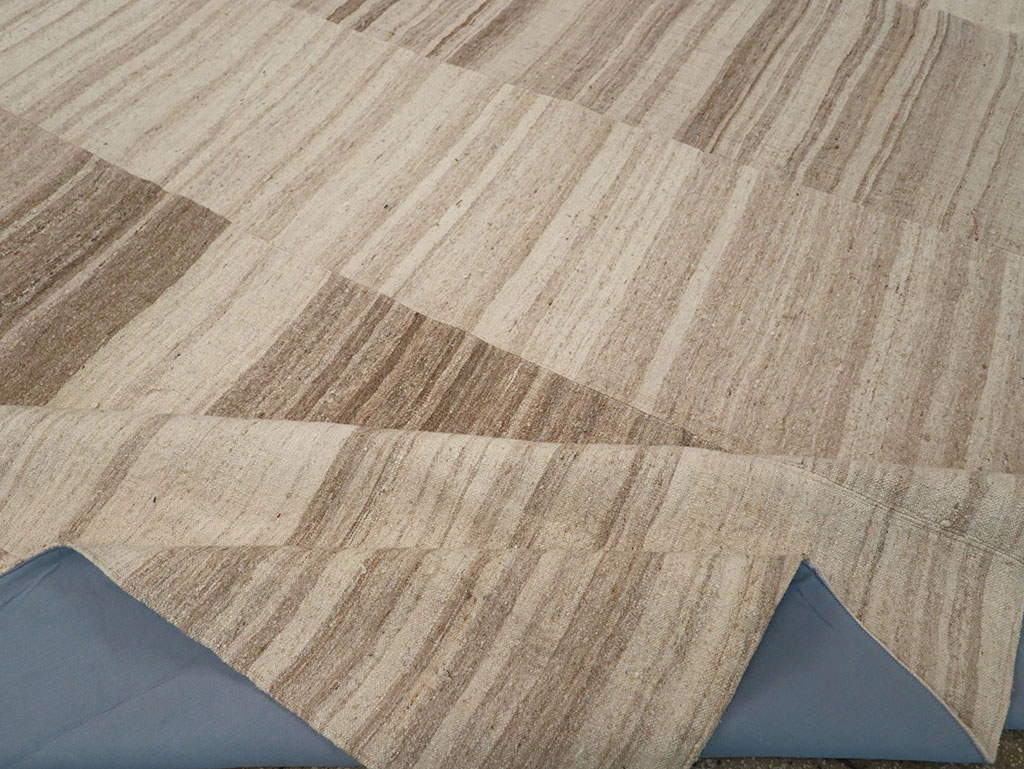 Vintage Turkish Flatweave Kilim Large Room Size Carpet, No.33098 - Gss