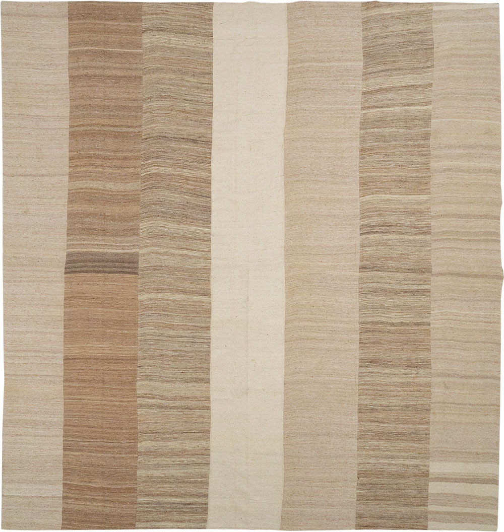 Vintage Turkish Flatweave Kilim Large Square Room Size Carpet, No.33101 - Gss