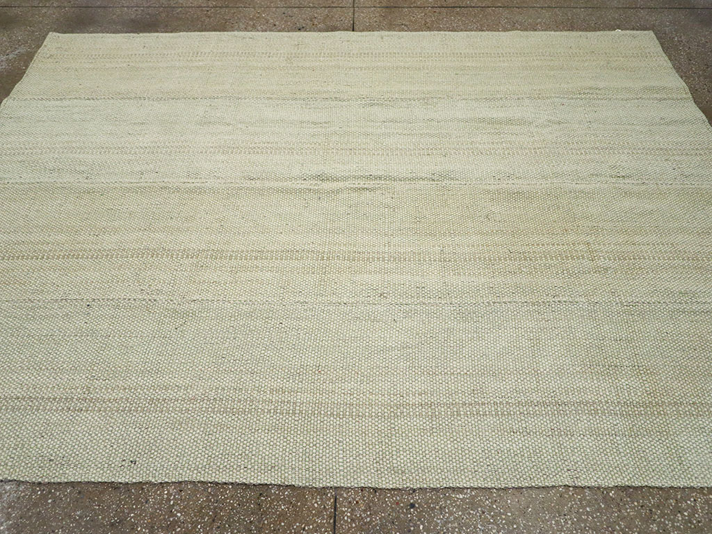 Modern Turkish Flatweave Accent Carpet, No.33115 - Gss
