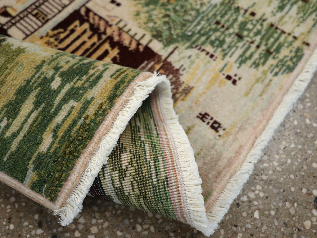 Vintage Persian Tabriz Pictorial Rug, No.33122 - Gss