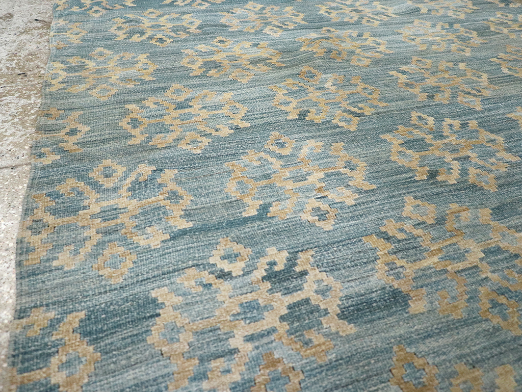 Modern Turkish Flatweave Kilim Accent Rug, No.33124 - Gss