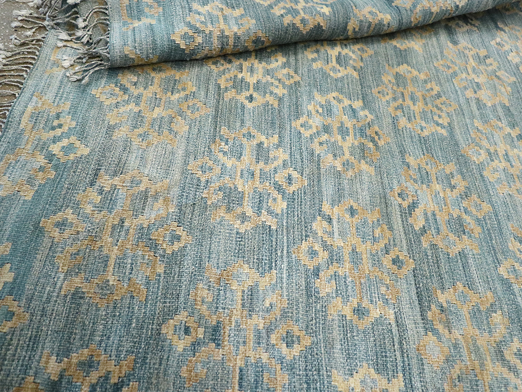 Modern Turkish Flatweave Kilim Accent Rug, No.33124 - Gss