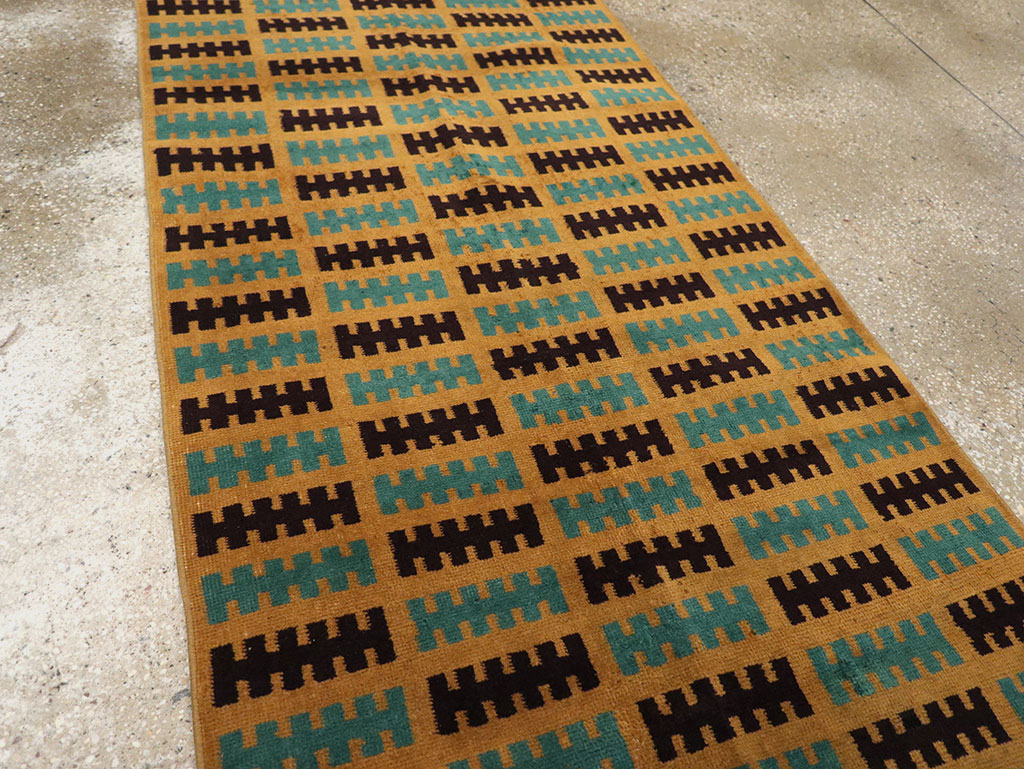 Vintage Turkish Anatolian Runner, No.33128 - Gss