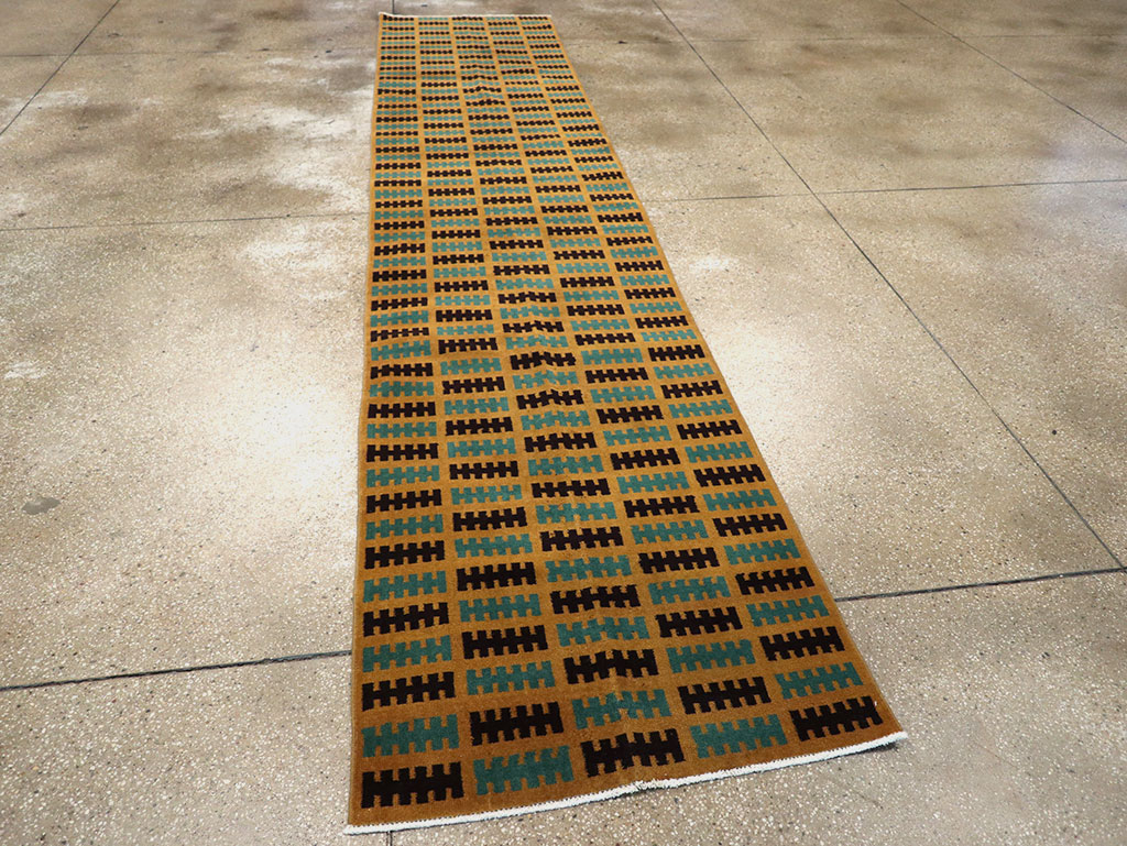 Vintage Turkish Anatolian Runner, No.33128 - Gss