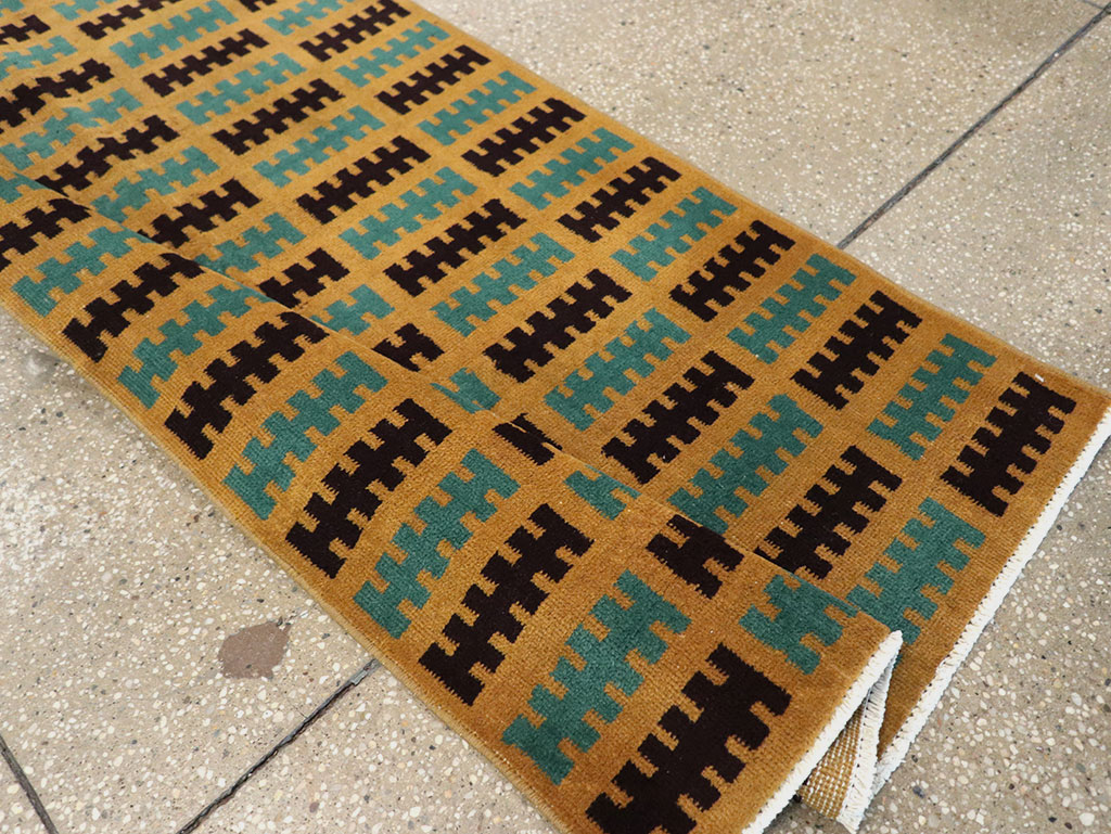 Vintage Turkish Anatolian Runner, No.33128 - Gss