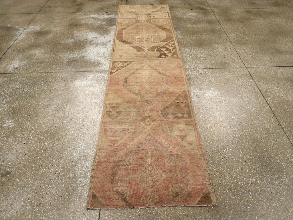Vintage Turkish Anatolian Runner, No.33132 - Gss