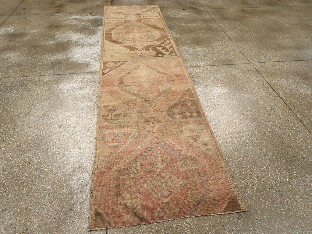 Vintage Turkish Anatolian Runner, No.33132 - Gss