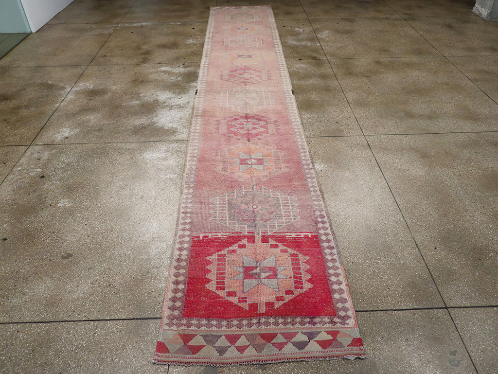 Vintage Turkish Anatolian Long Runner, No.33134 - Gss