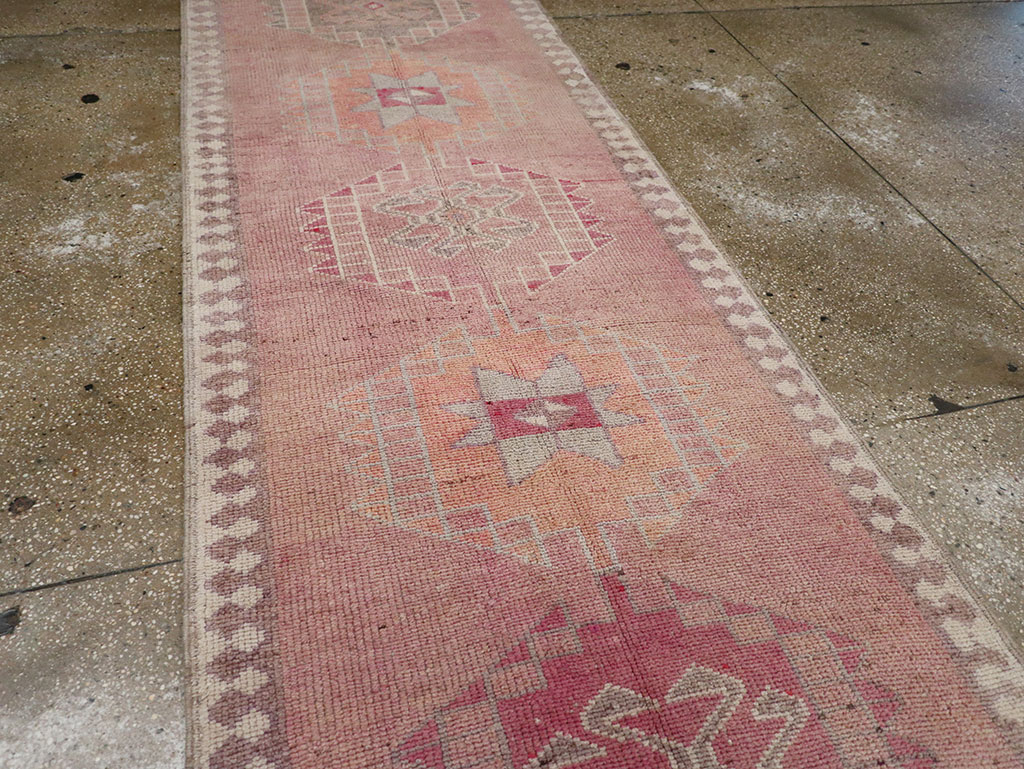 Vintage Turkish Anatolian Long Runner, No.33134 - Gss