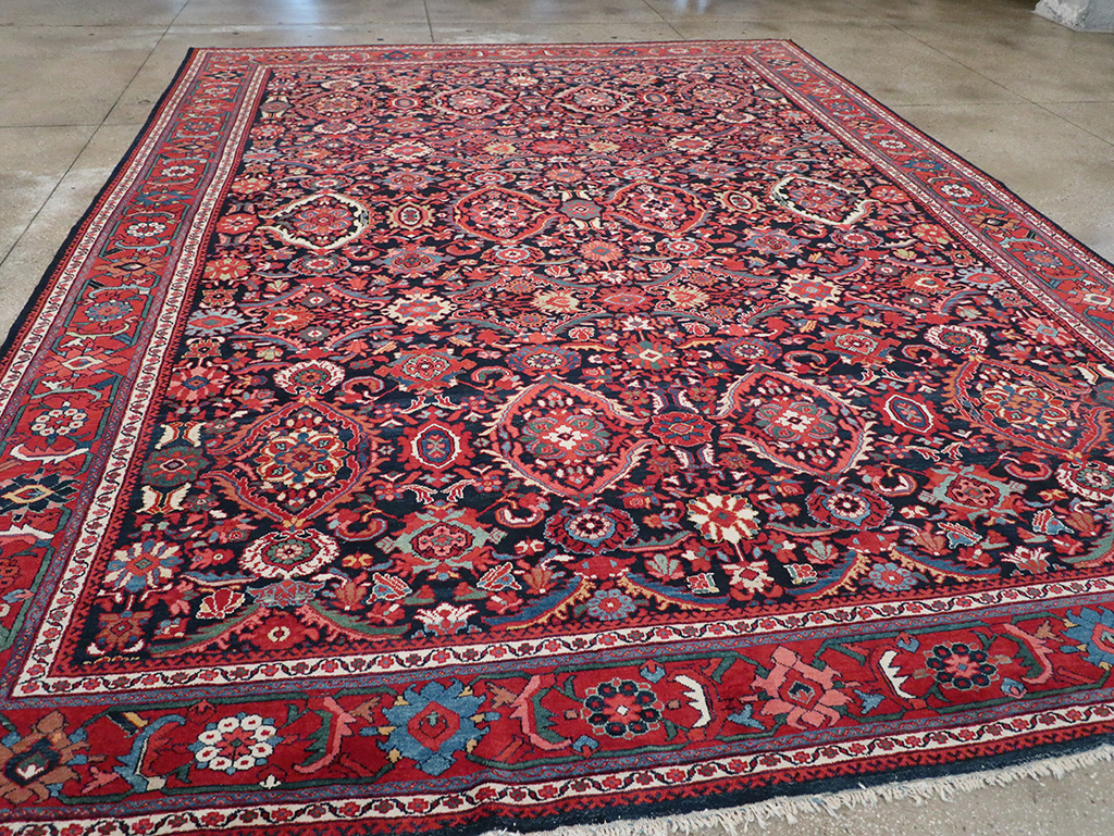 Vintage Persian Mahal Room Size Carpet, No.33140 - Gss