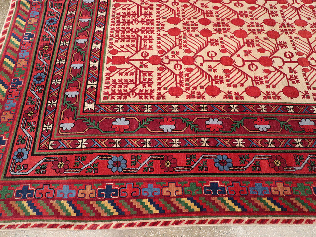 Vintage East Turkestan Khotan Room Size Carpet, No.33155 - Gss
