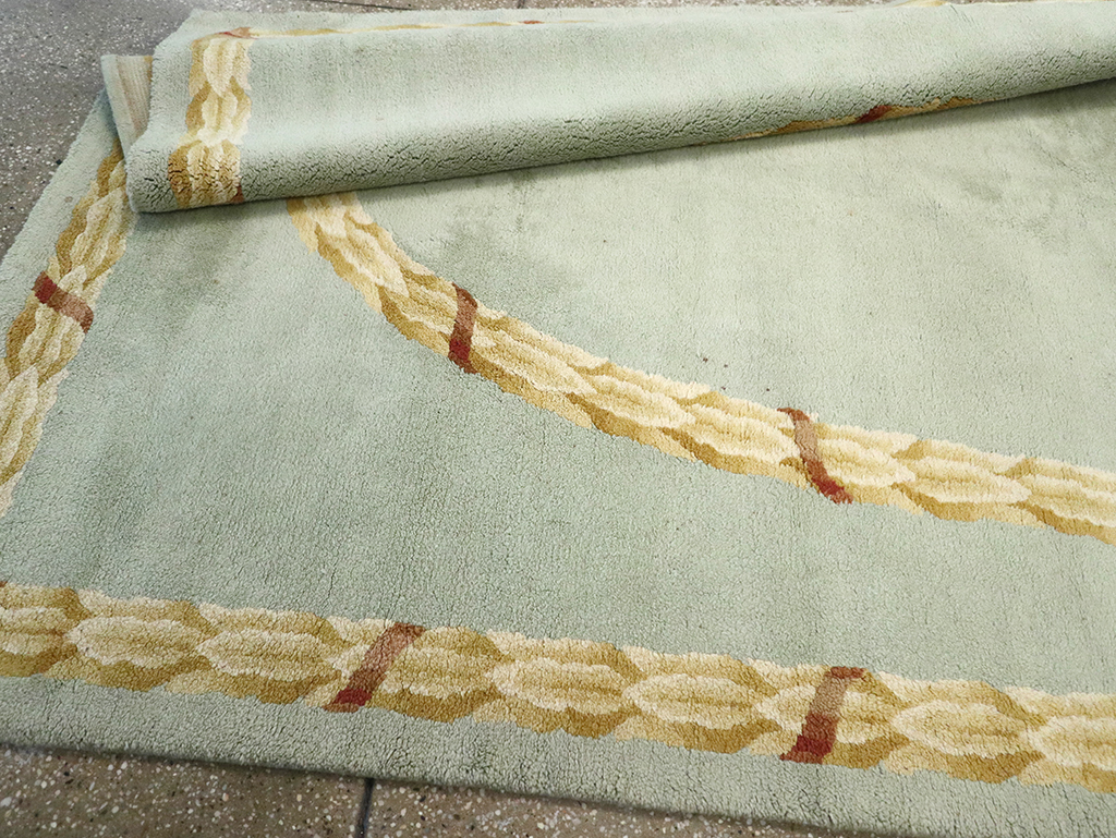 Vintage Spanish European Long Runner, No.33160 - Gss