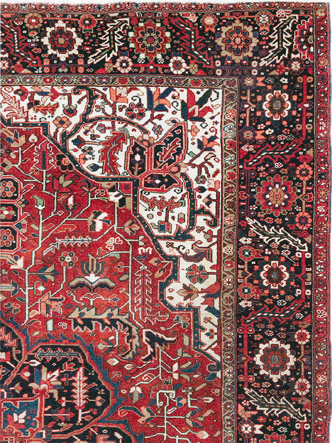 Vintage Persian Heriz Room Size Carpet, No.33168 - Gss