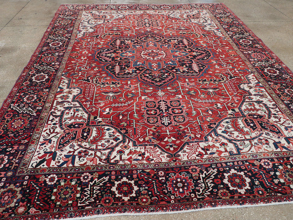 Vintage Persian Heriz Room Size Carpet, No.33168 - Gss